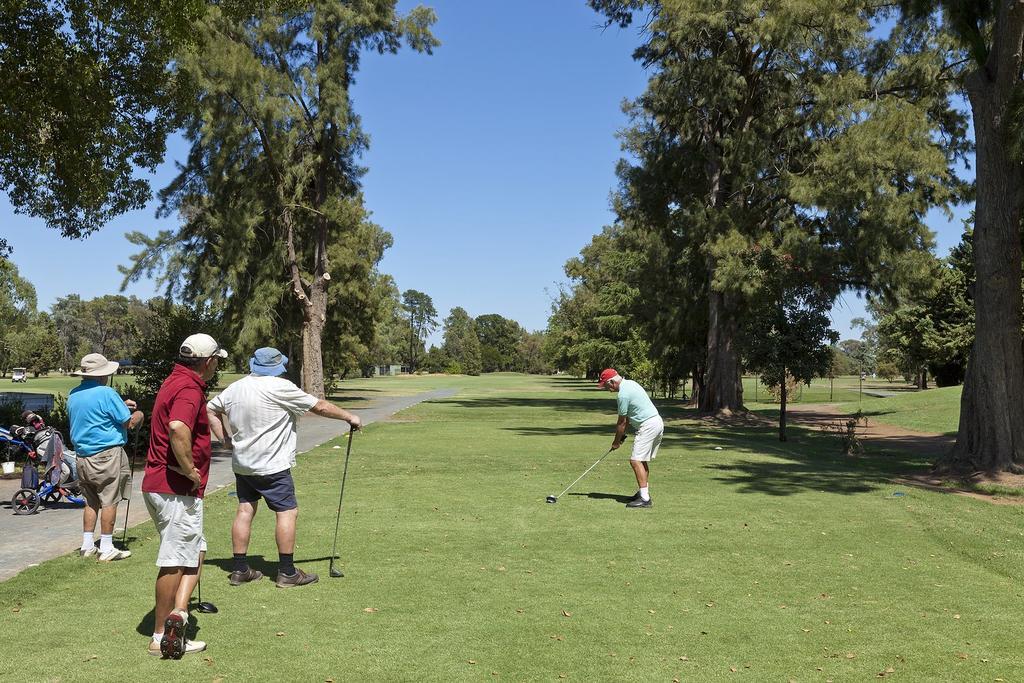 Howlong Golf Resort Ngoại thất bức ảnh